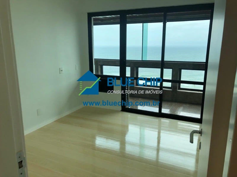Rental apartment with 4 bedrooms and 313 m² — photo 5