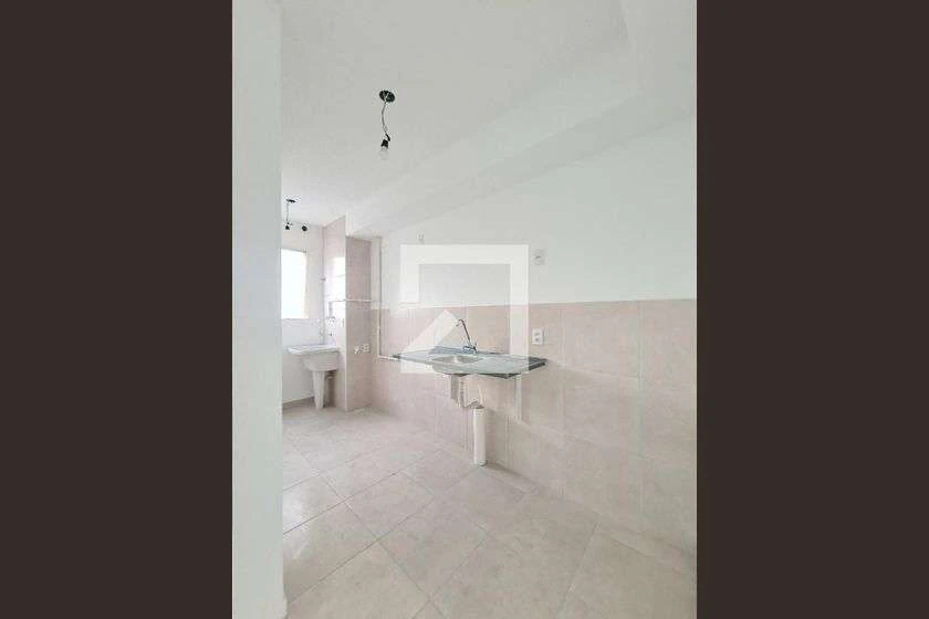2-bedroom apartment with balcony and separate kitchen — photo 12