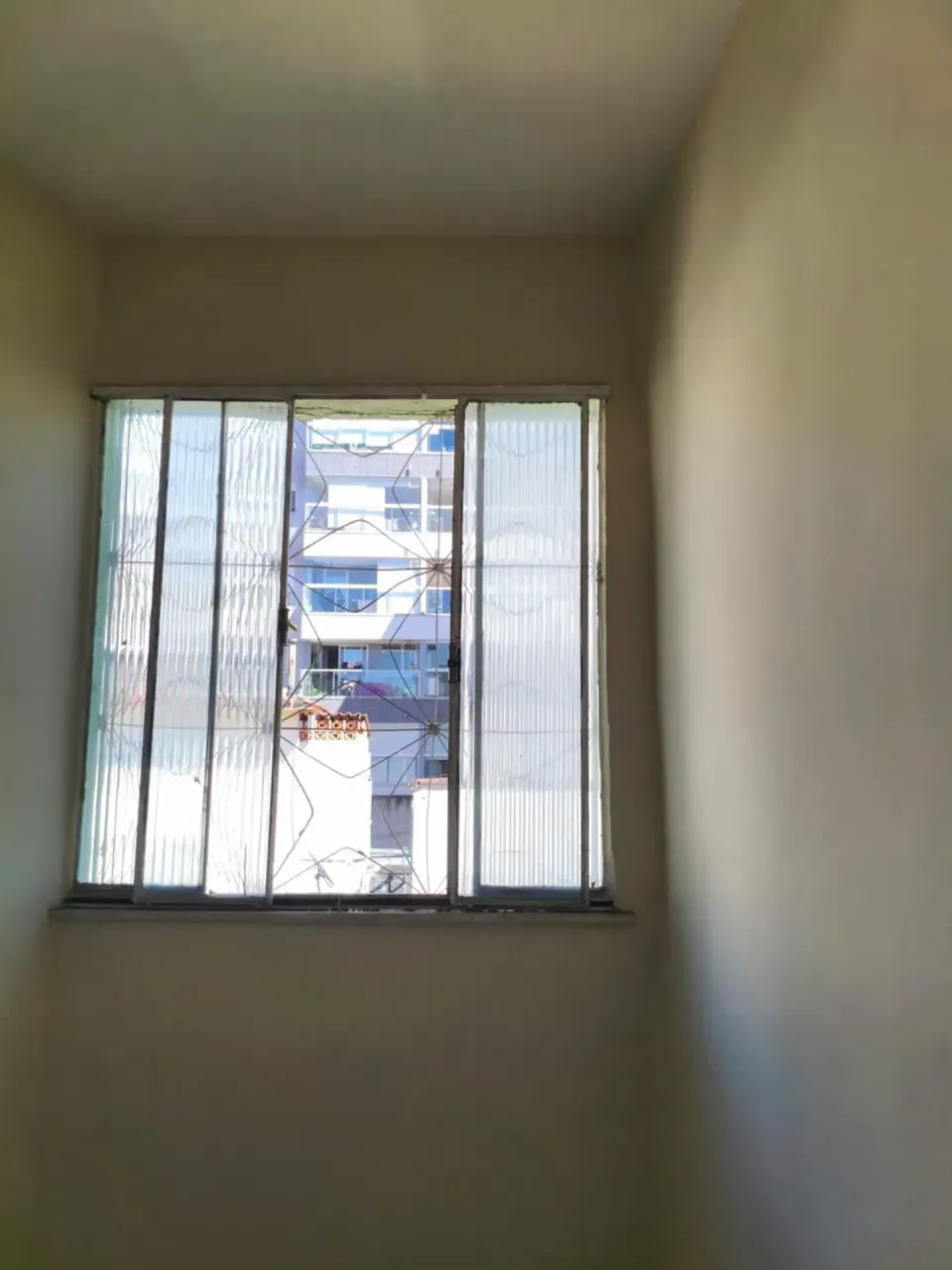 64 m² apartment with 2 bedrooms and 2 bathrooms — photo 10
