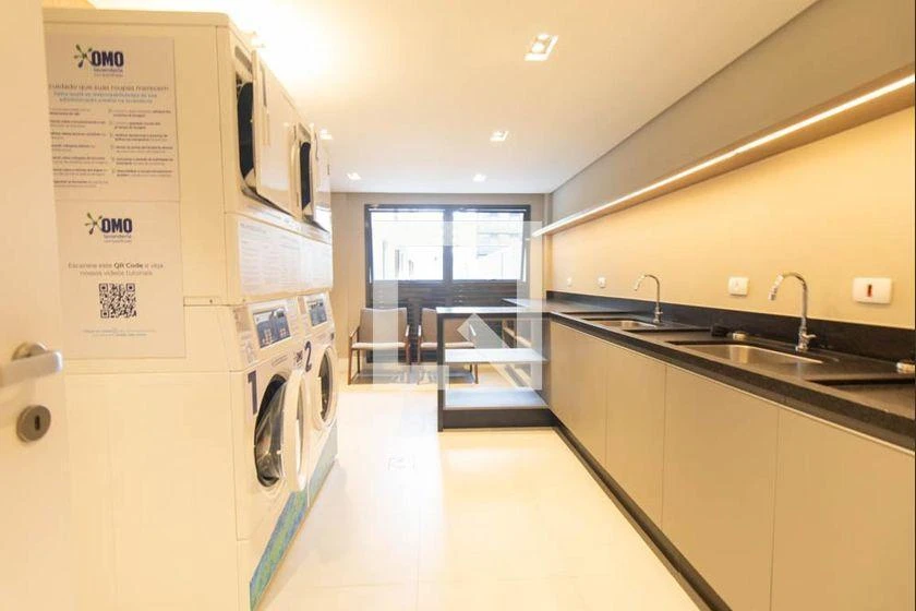 Furnished 1-bedroom apartment with an electric mini-kitchen — photo 23