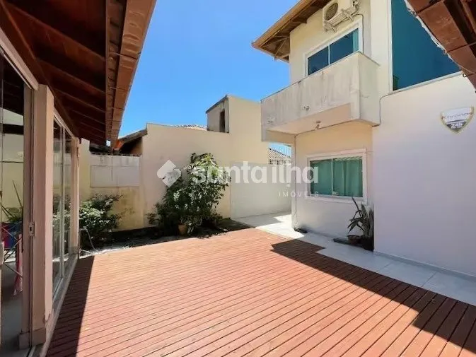 Furnished house with 4 bedrooms and a private balcony — photo 19