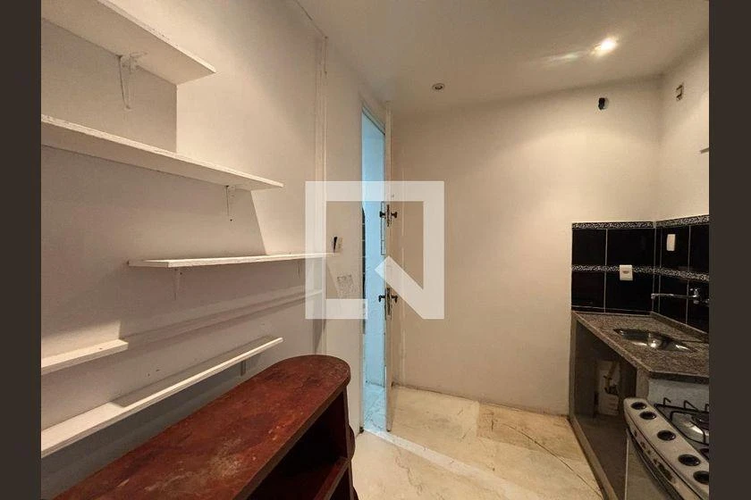 Furnished house with 6 bedrooms and 3 en-suites — photo 10