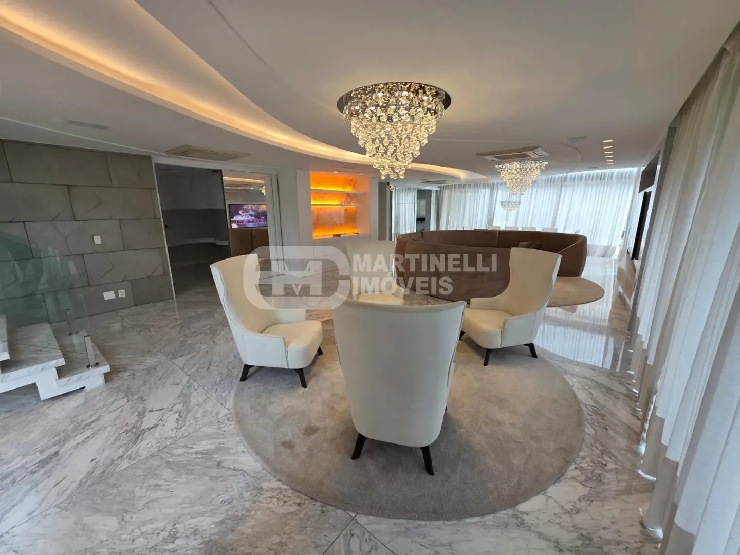 Furnished house with 5 bedrooms and 5 bathrooms — photo 4