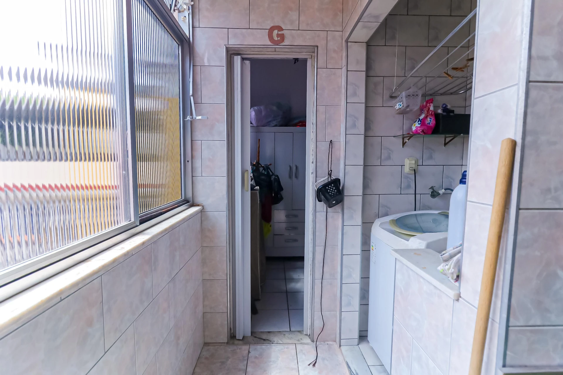 Washing machine in a one-bedroom apartment, 86 m² — photo 19