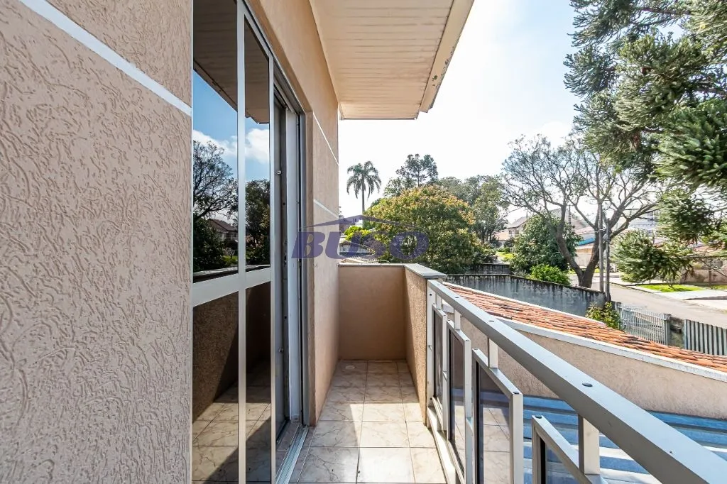 3-bedroom house with a grill on the balcony — photo 23