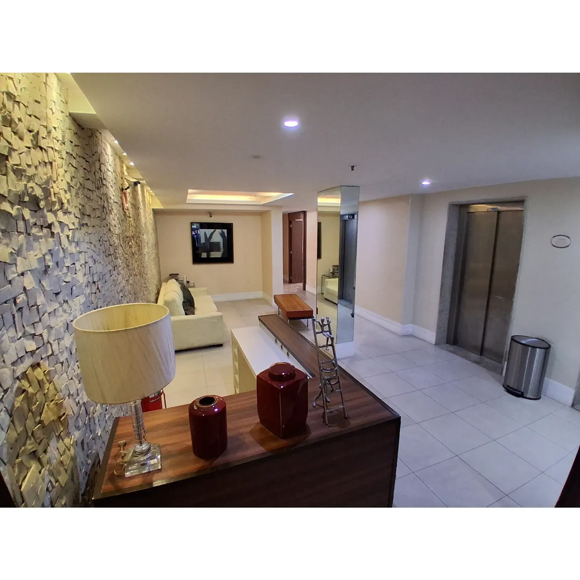 73 m² 2-bedroom rental apartment with balcony — photo 51