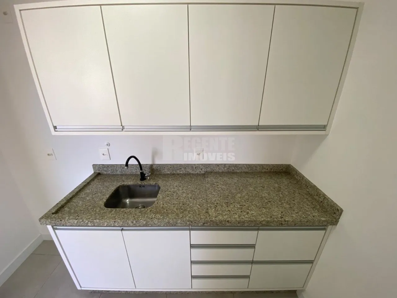 One-bedroom apartment with a private BBQ in Florianópolis — photo 3
