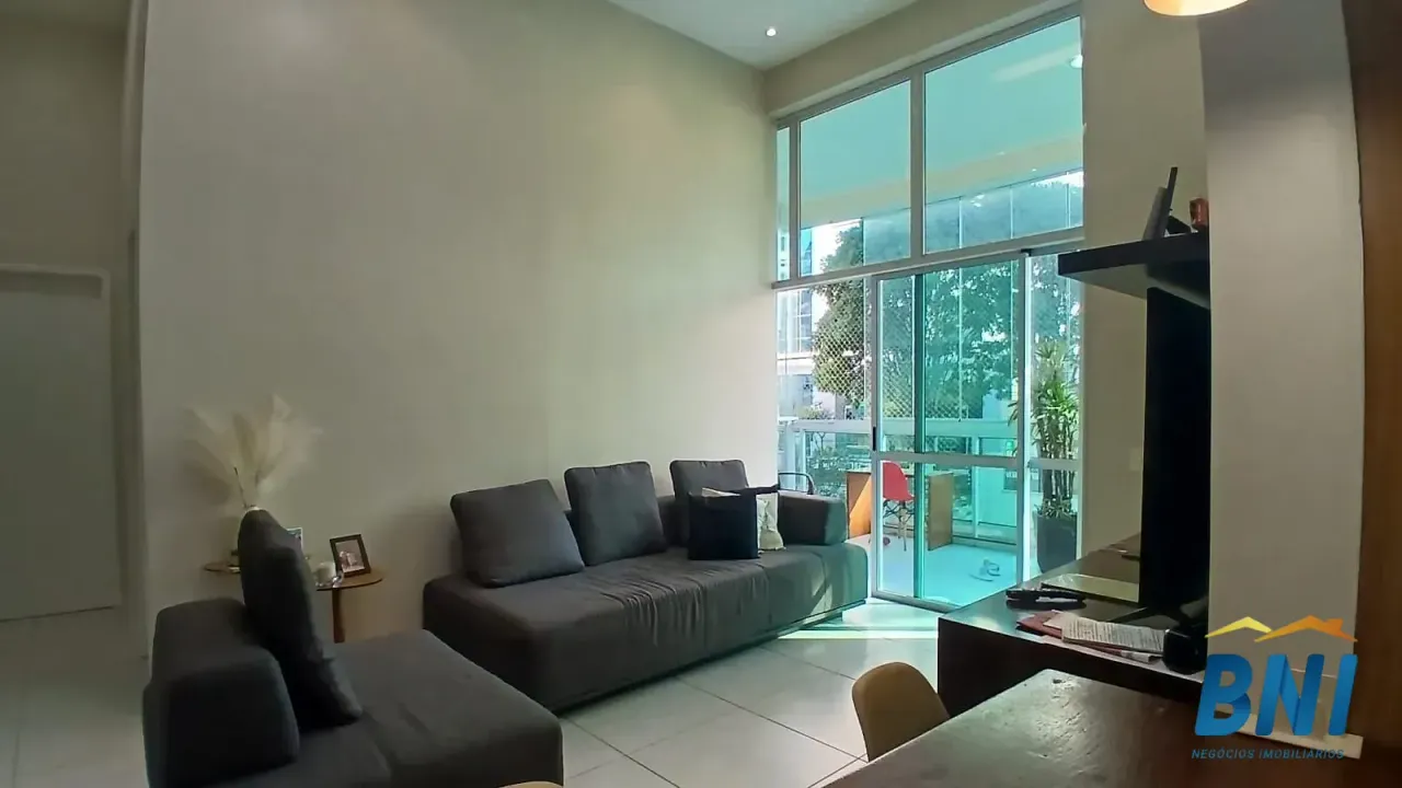 Apartamento de 2 quartos com cozinha integrada e varanda — photo 16