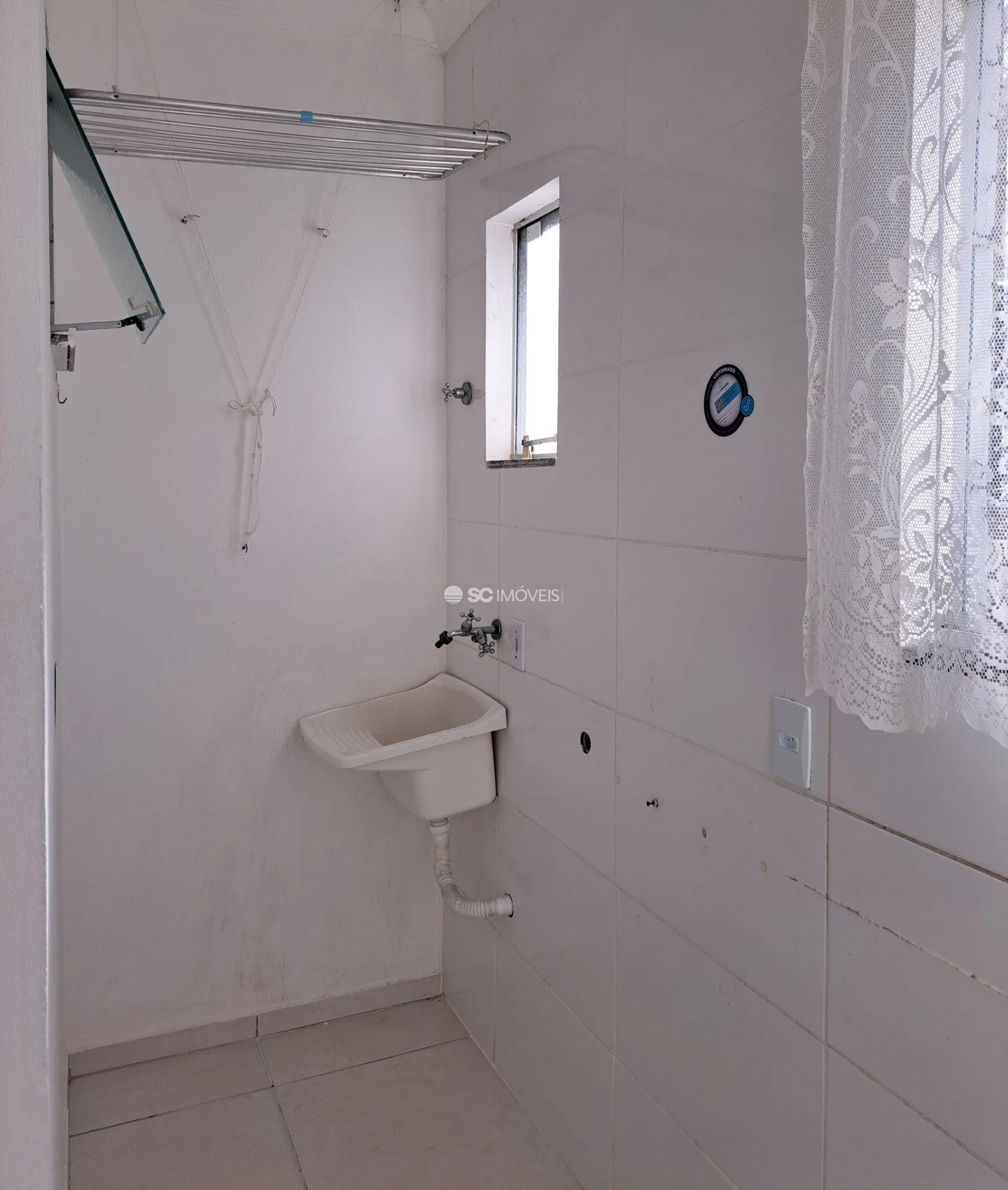 92 m² apartment with 3 bedrooms and a balcony — photo 4