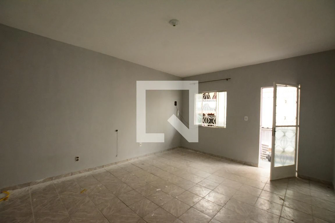 Unfurnished 2-bedroom apartment with private BBQ balcony — photo 14
