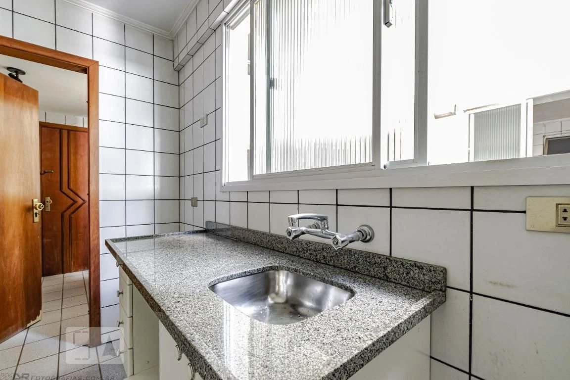 Квартира: 2 спальни, 1 со своей ванной, 76 м², Куритиба — photo 25