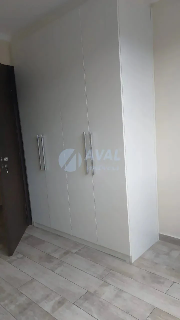 3-bedroom apartment, 1 with its own bathroom, 100 m² — photo 3