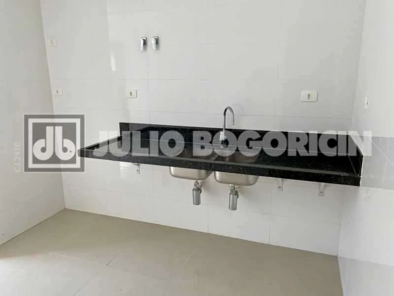 280 m² duplex penthouse with 3 en-suite bedrooms — photo 12