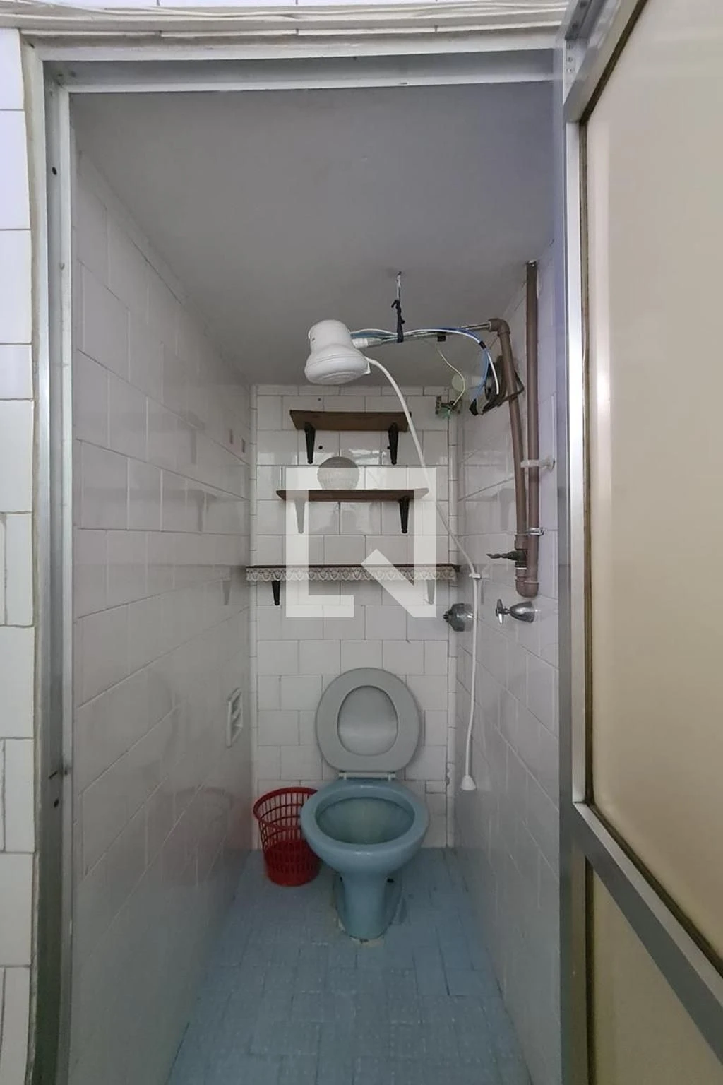 Квартира без меблів з 3 спальнями та балконом — photo 37
