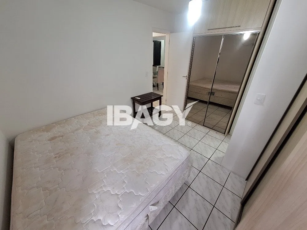 Apartamento de 3 dormitorios con parrilla en la terraza — photo 9