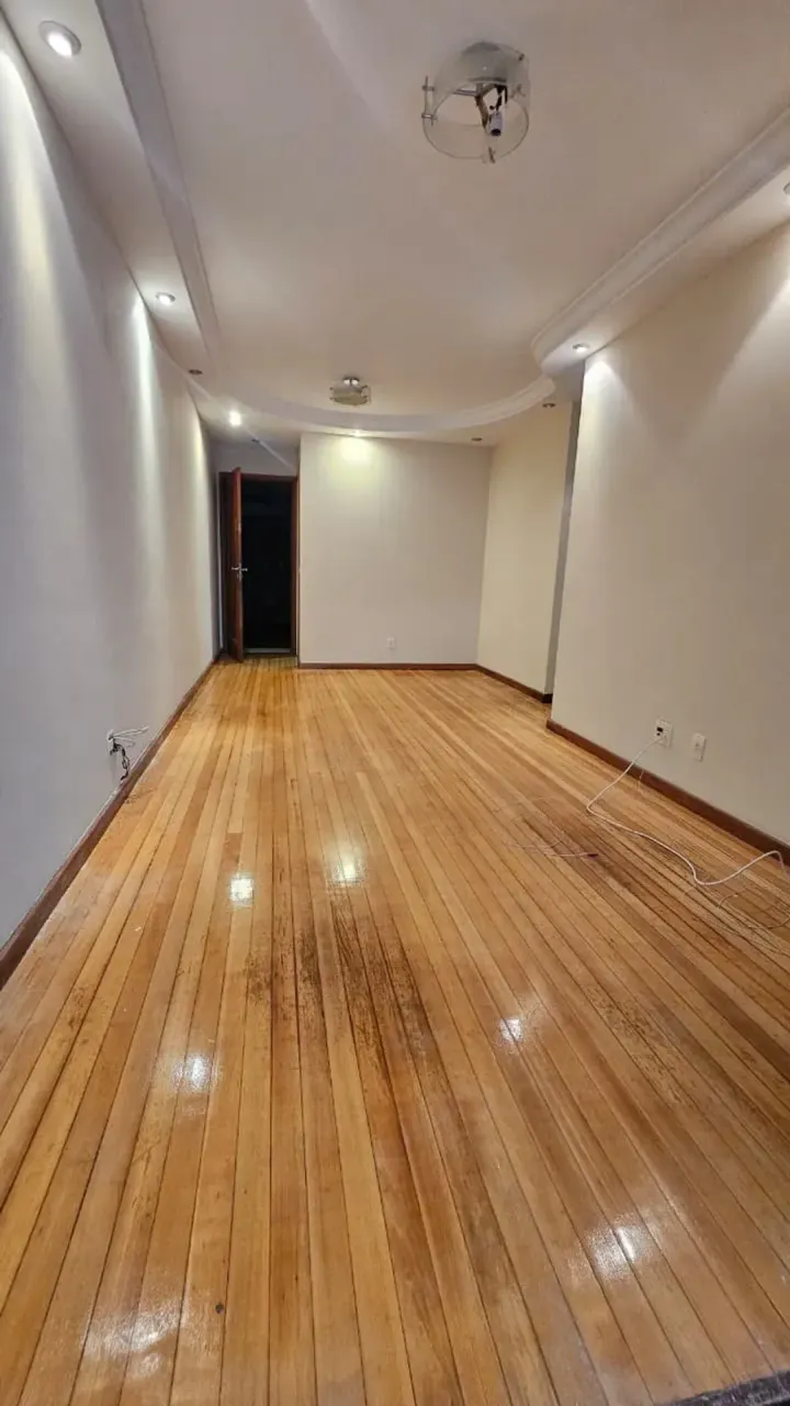 Apartment with home office and 3 bedrooms — photo 8