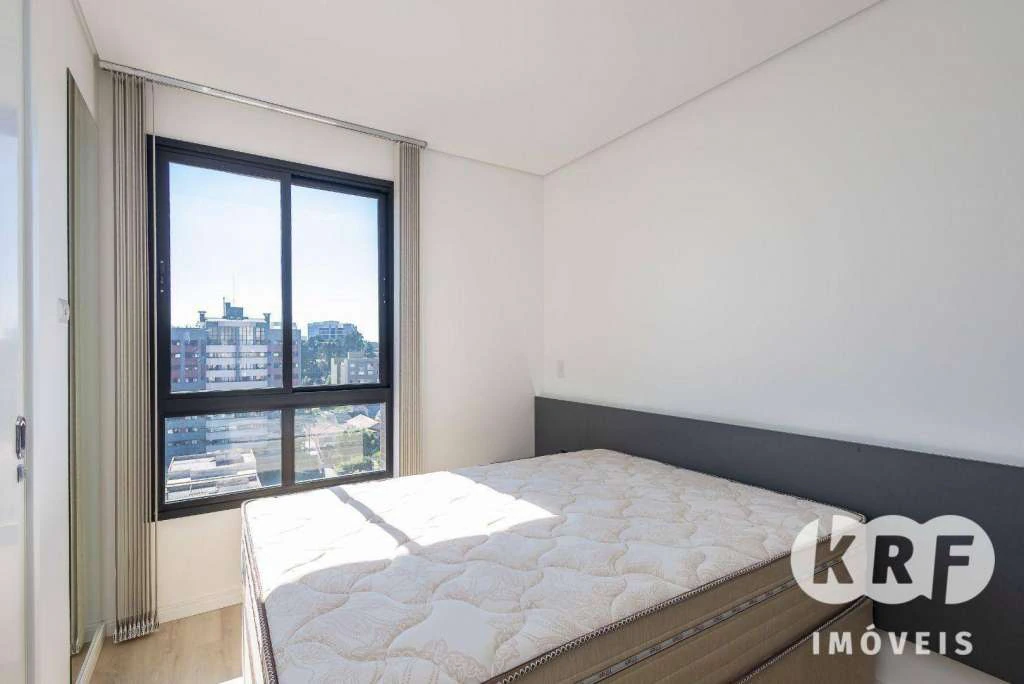 Furnished 1-bedroom apartment with covered parking space — photo 2