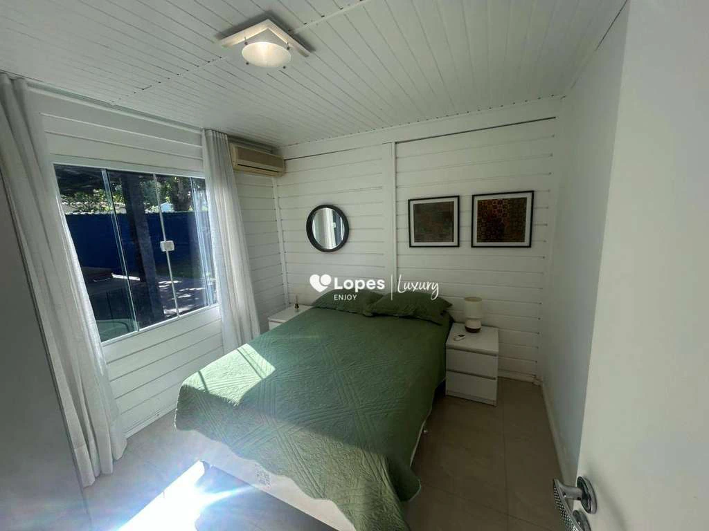 Furnished house with 4 bedrooms and 620 m² — photo 12