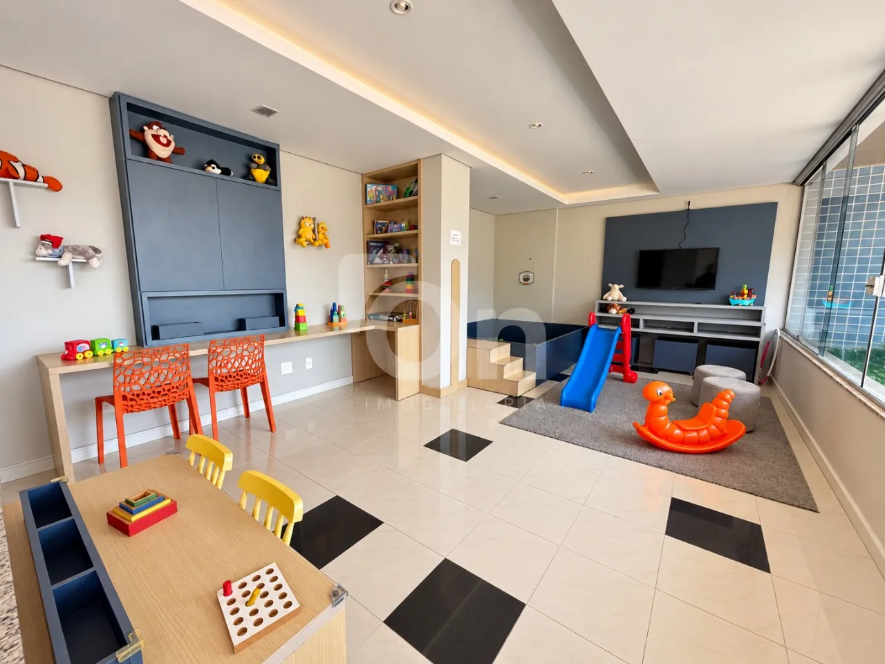 Furnished apartment, 80 m², with a washing machine — photo 24