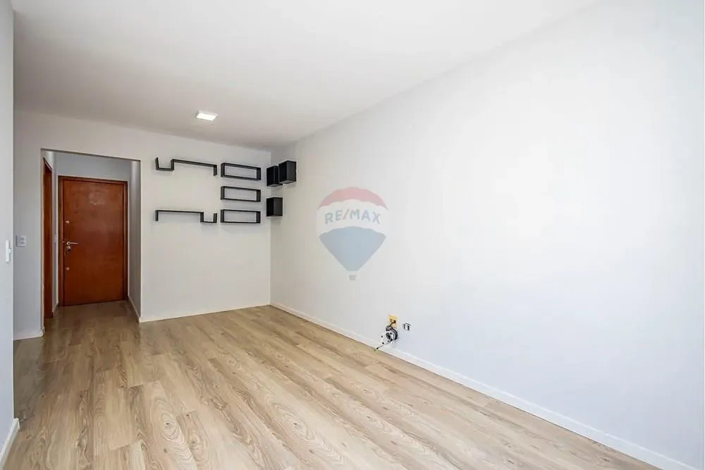 3-bedroom rental apartment with 96 m² and 1 parking — photo 4