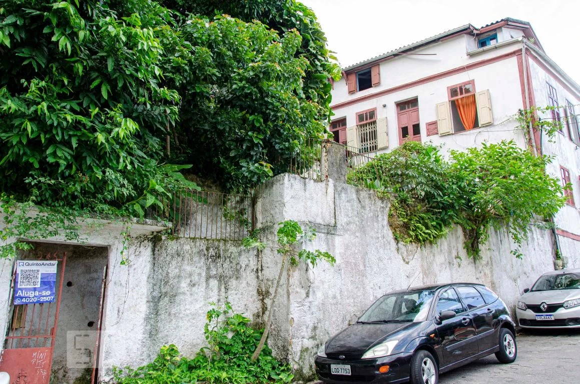 One-bedroom house with a garden in Rio de Janeiro — photo 29