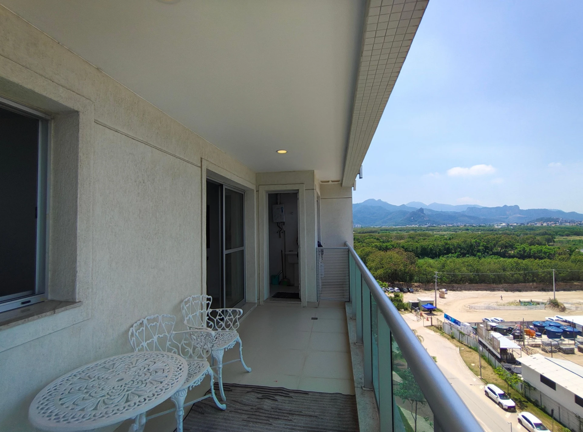 Apartamento mobiliado com 2 quartos e 3 banheiros — photo 10