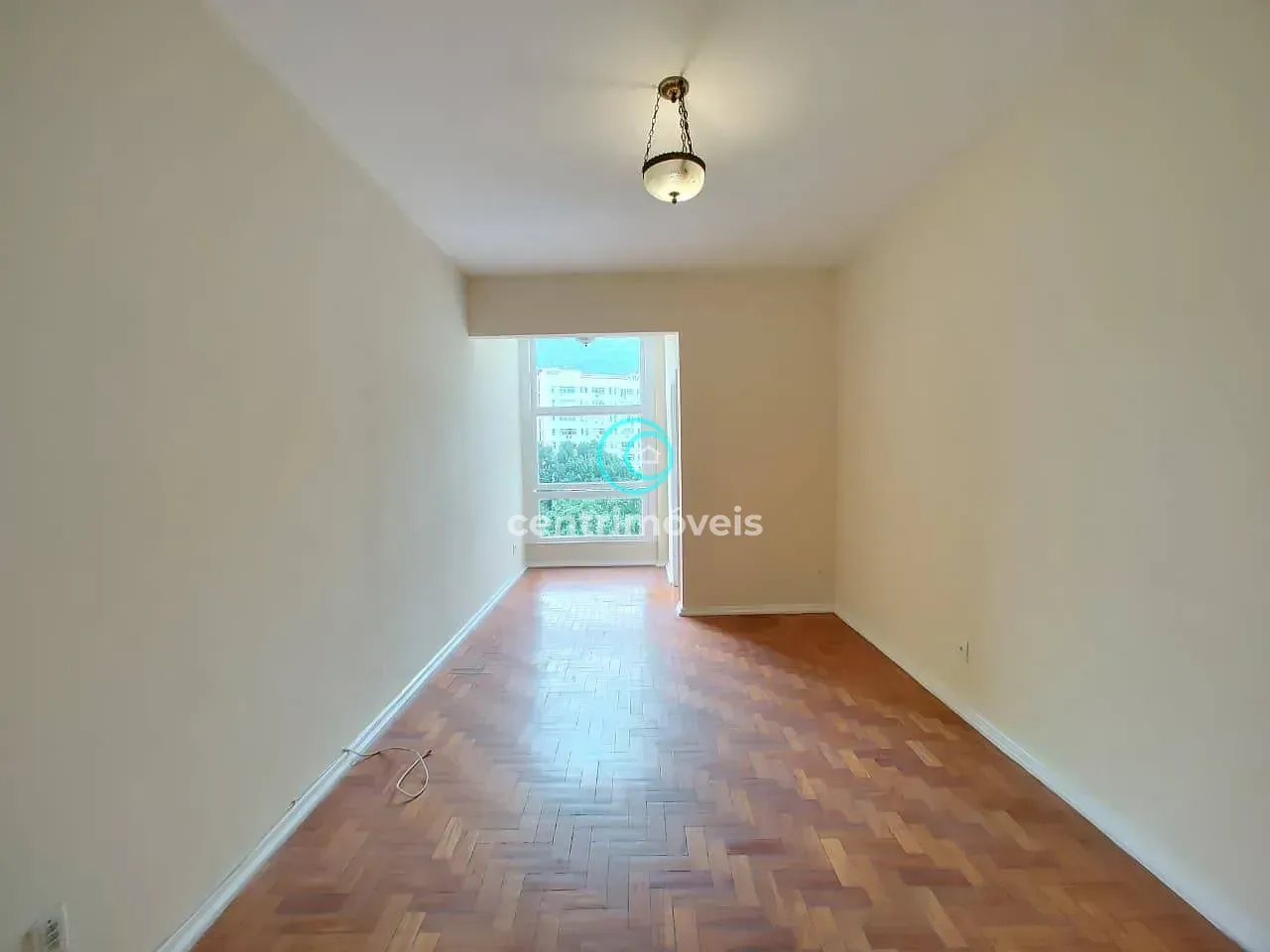 2-bedroom apartment with a mountain view in Rio de Janeiro — photo 24