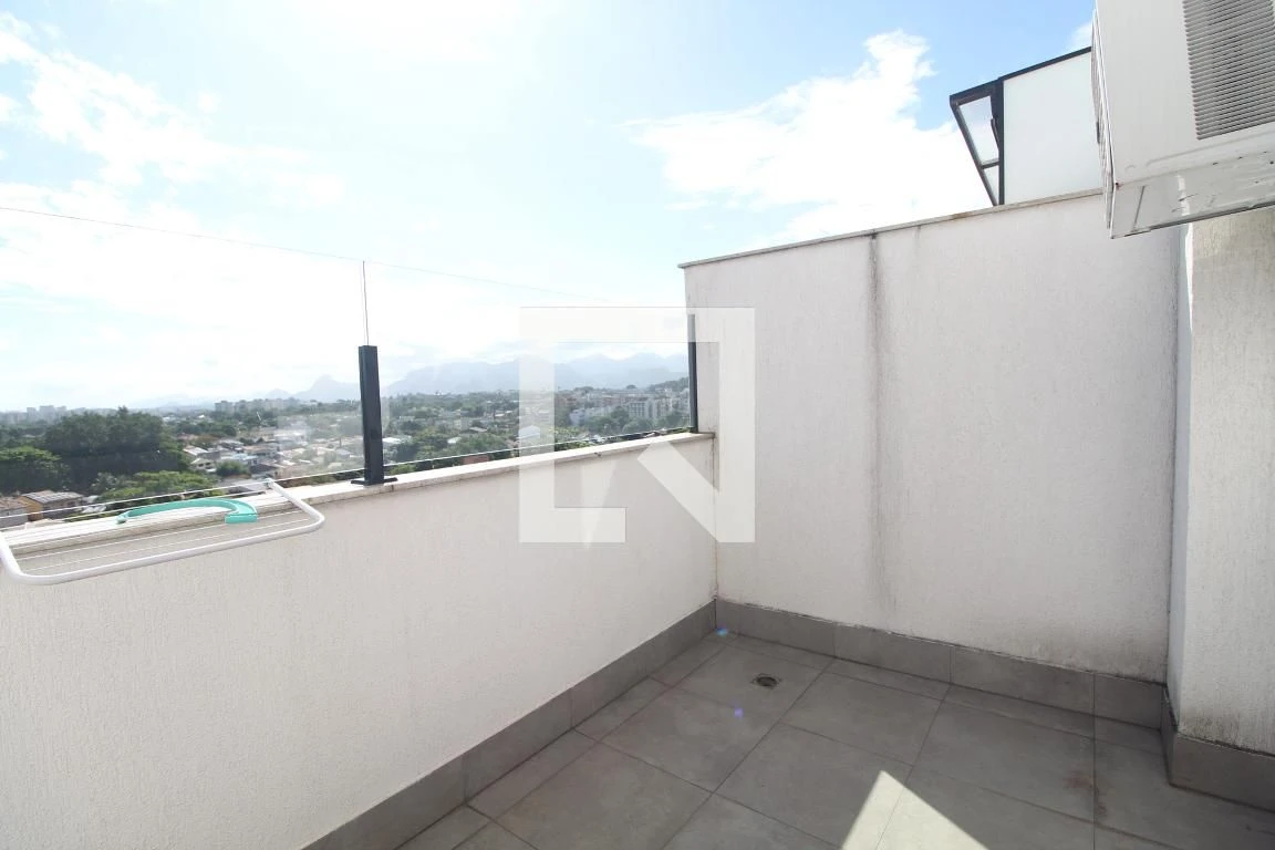 Furnished house with 4 en-suite bedrooms and private garden — photo 101