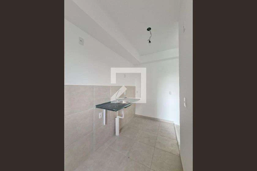 2-bedroom apartment with balcony and separate kitchen — photo 13