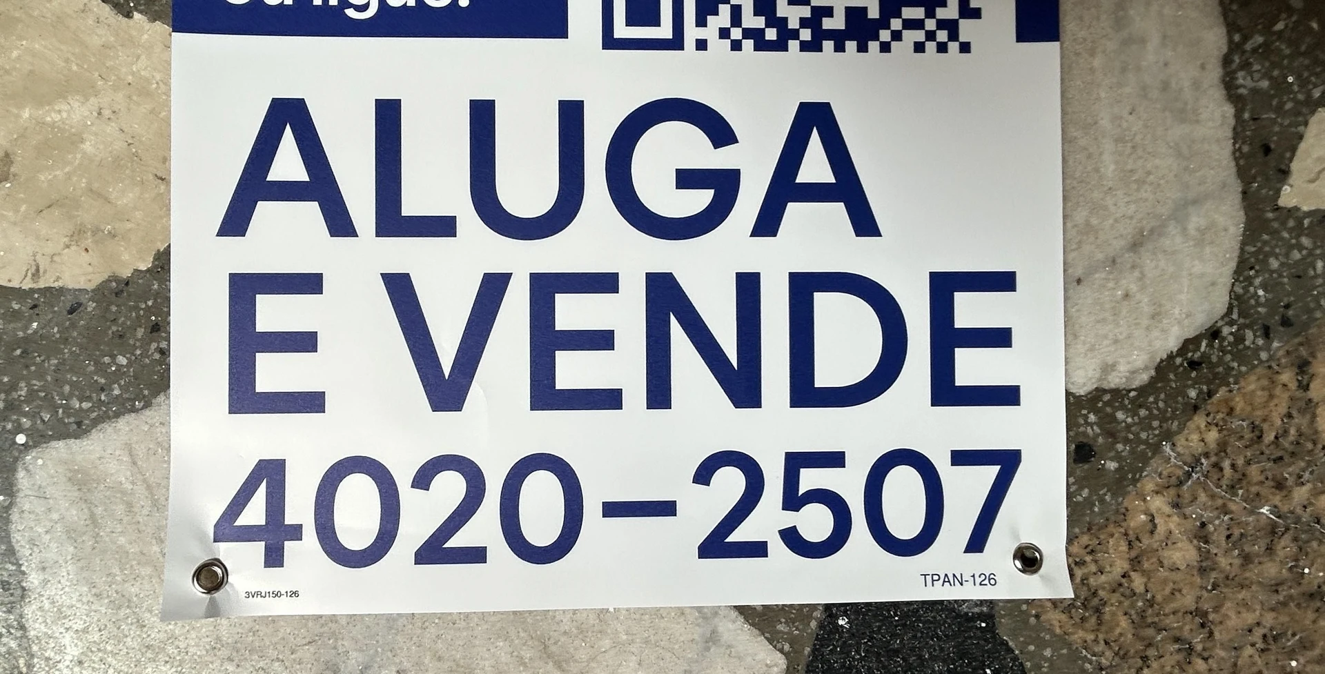 Apartamento sin amueblar con 1 dormitorio y suelo cerámico — photo 29