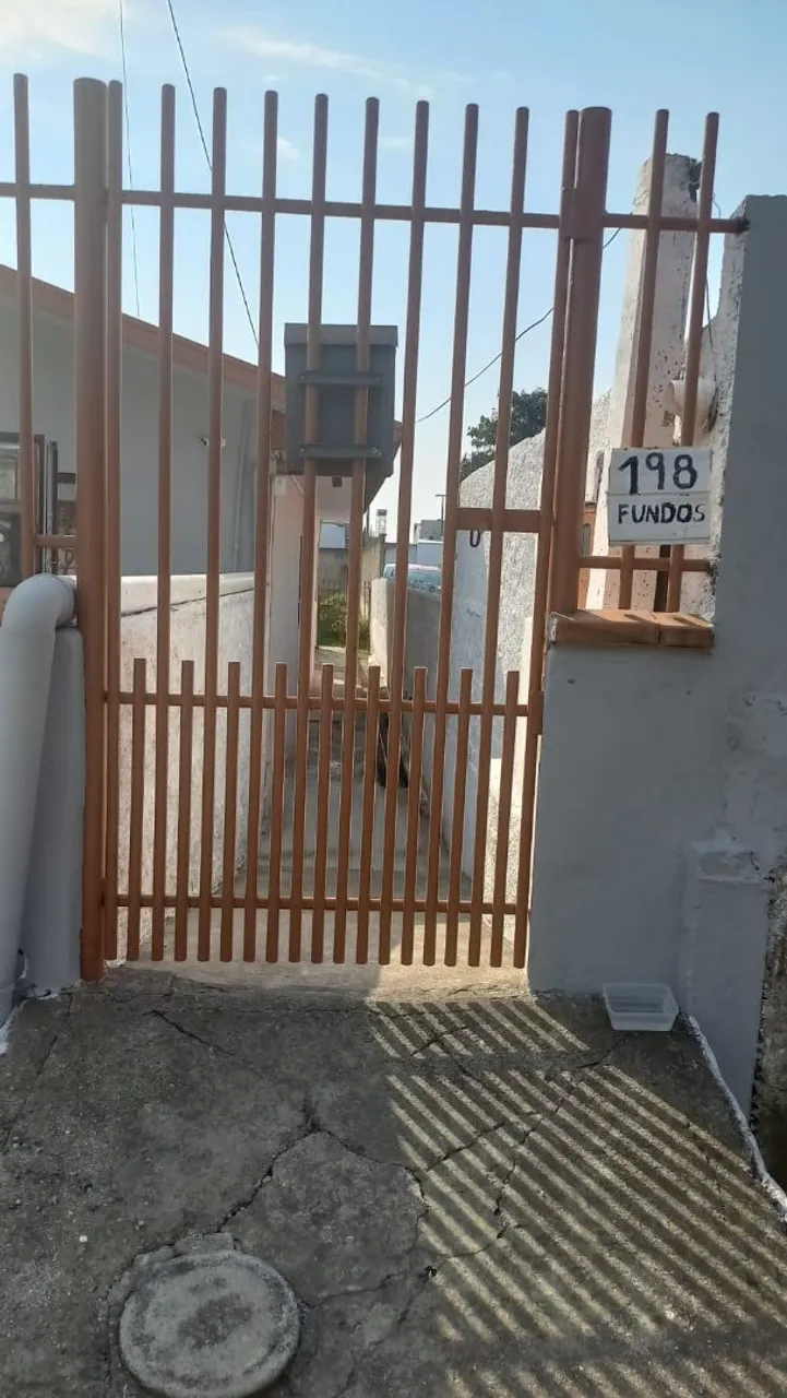 One-bedroom house with a washing machine in Curitiba — photo 5