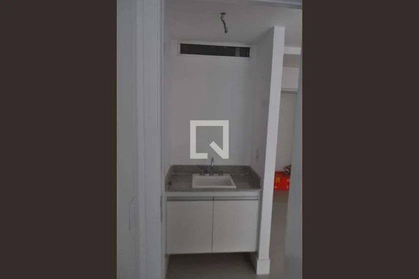 Private pool in a one-bedroom apartment, 40 m² — photo 8