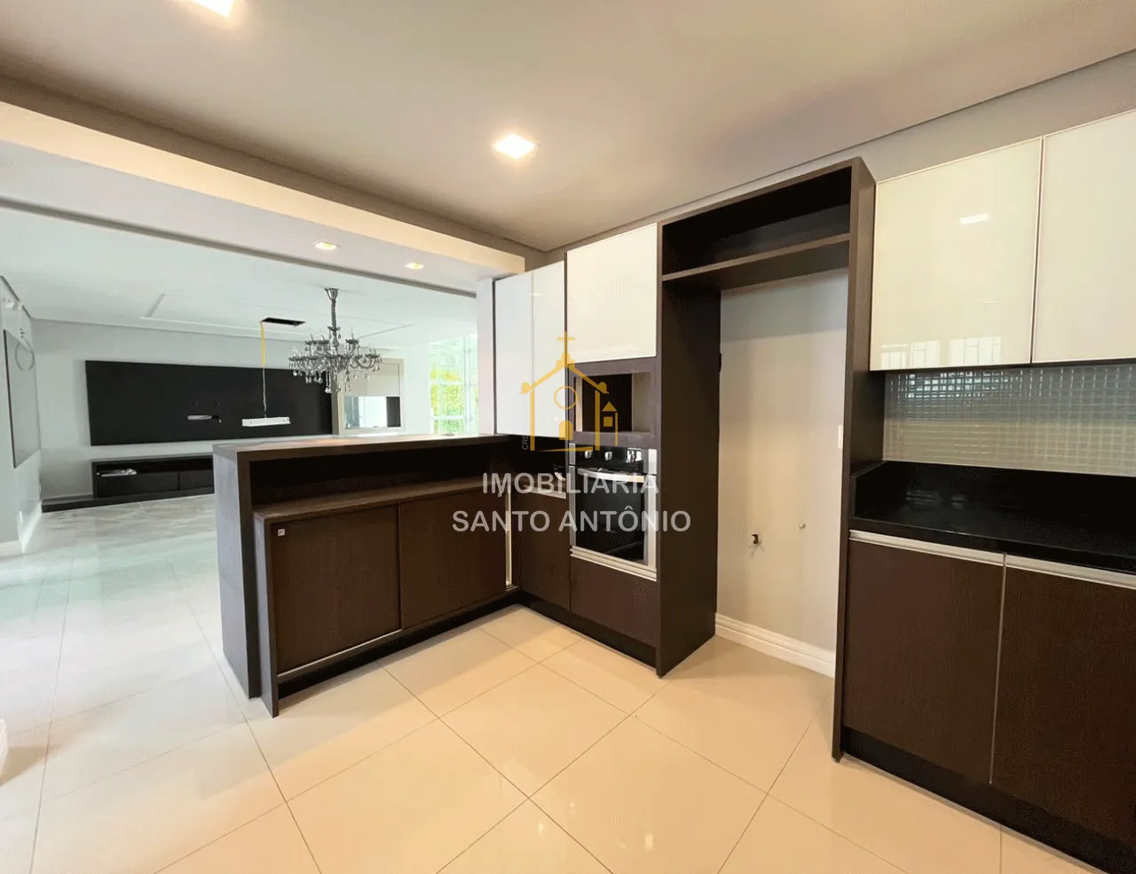 Casa de 360 m² no 2º andar com 2 vagas e cozinha integrada — photo 16