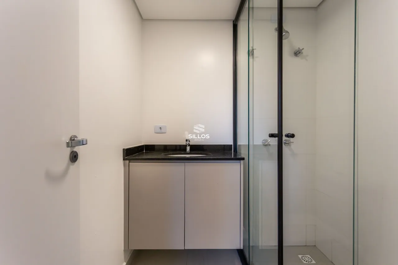 Studio-style apartment with 1 bedroom and balcony — photo 14