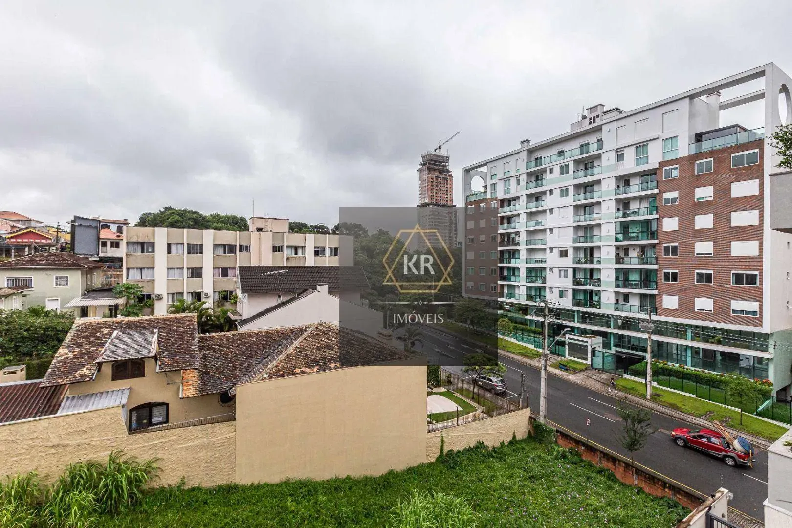 Apartment on the 3rd floor with a private BBQ — photo 22