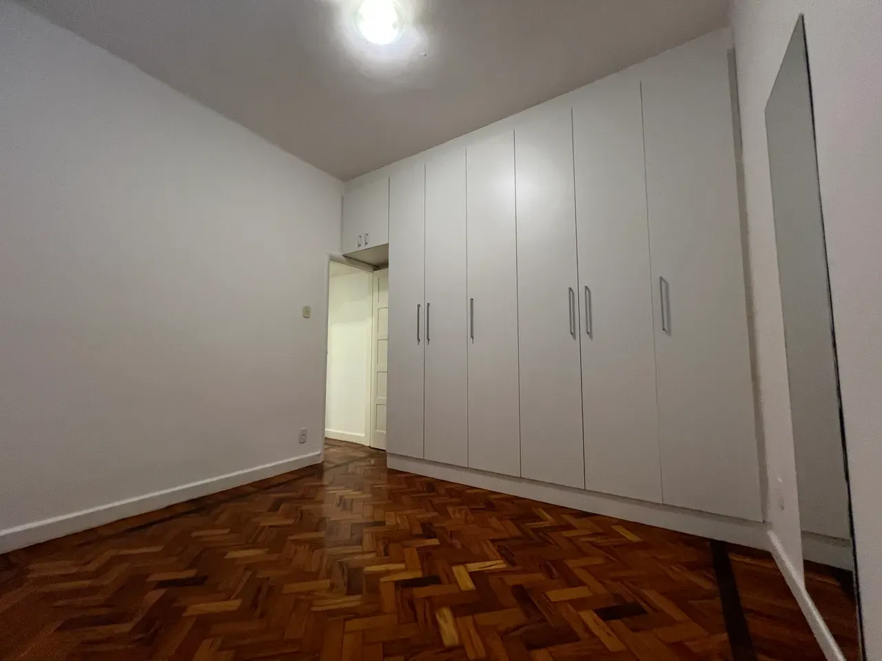 Apartment on the 3rd floor with wood or laminate floors — photo 12