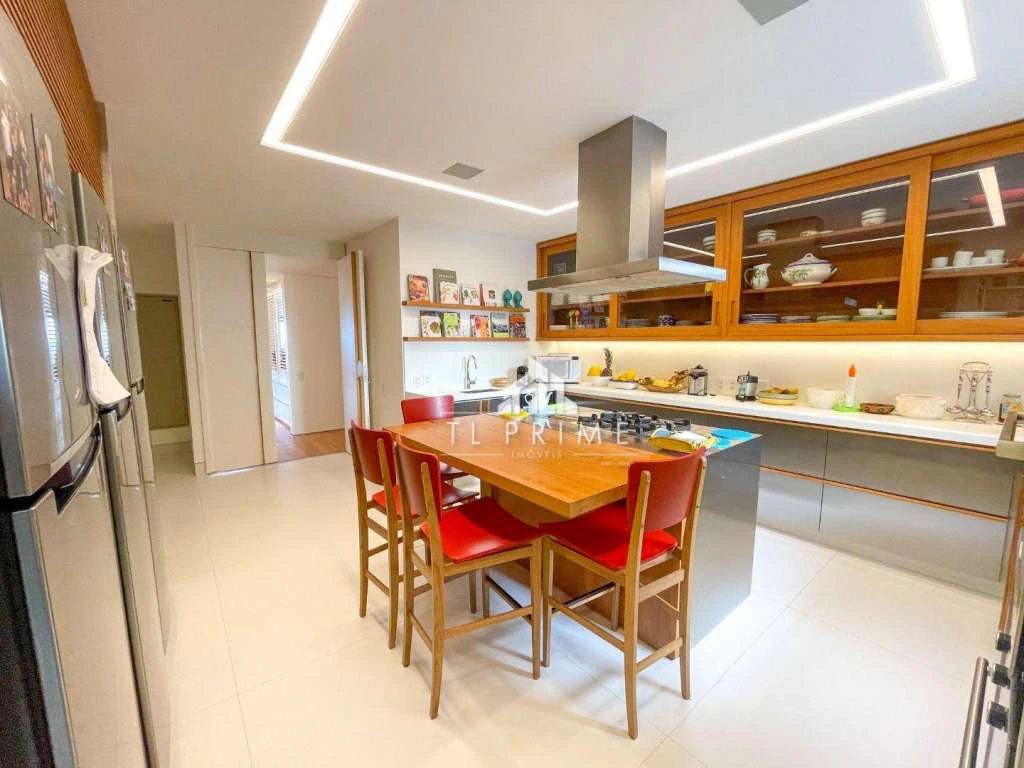 Apartamento amueblado de 460 m² con 4 suites y 5 plazas — photo 25