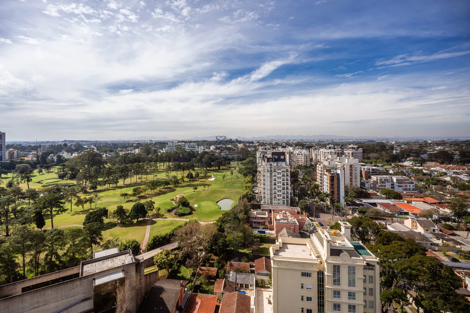 Apartamento com 3 quartos e 3 vagas, bem localizado — photo 15