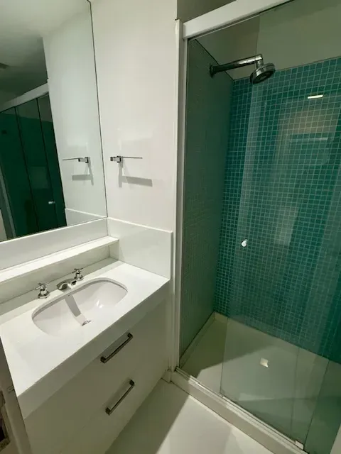 3-bedroom apartment with a washing machine in Rio de Janeiro — photo 17