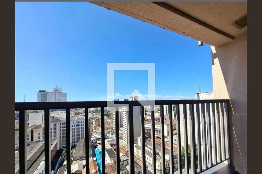 1-bedroom apartment with balcony and 38 m²