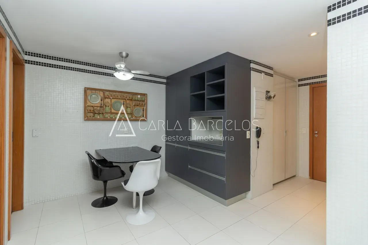 Apartamento com 4 quartos, 5 banheiros e 2 vagas — photo 8