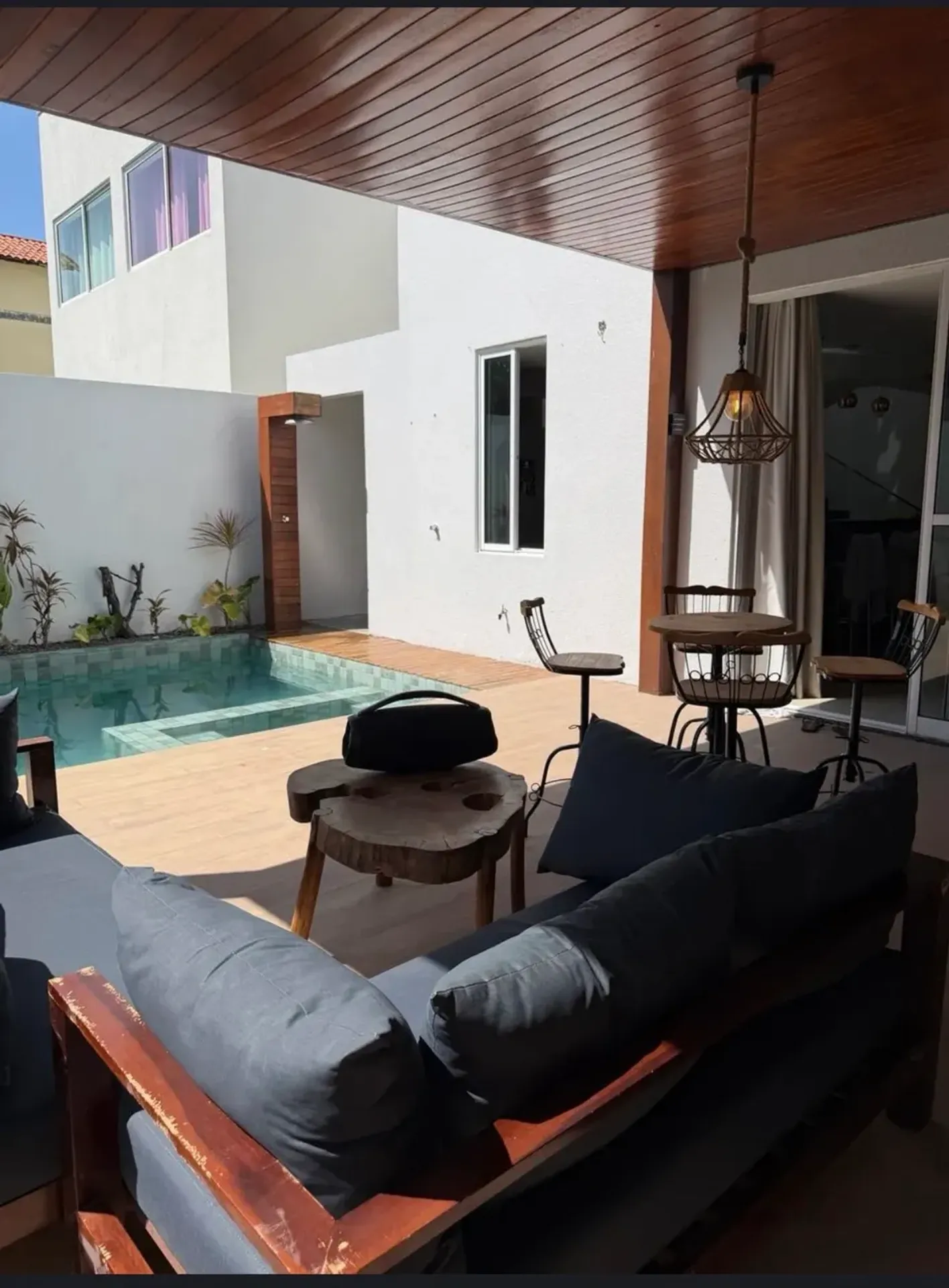 Furnished 3-bedroom house with private garden and parking — photo 7