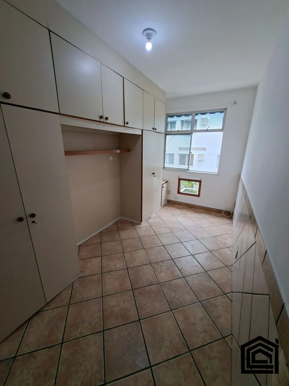 2-bedroom apartment with 2 bathrooms and balcony — photo 19