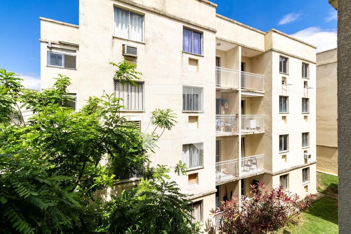 Apartamento com 2 quartos, 1 banheiro e varanda — photo 8