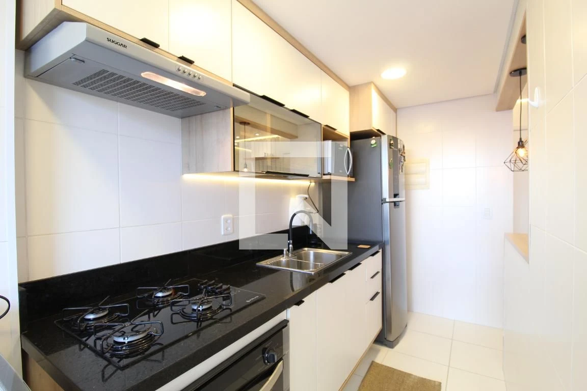 Собственный бассейн и 2 спальни: квартира 64 м² — photo 26