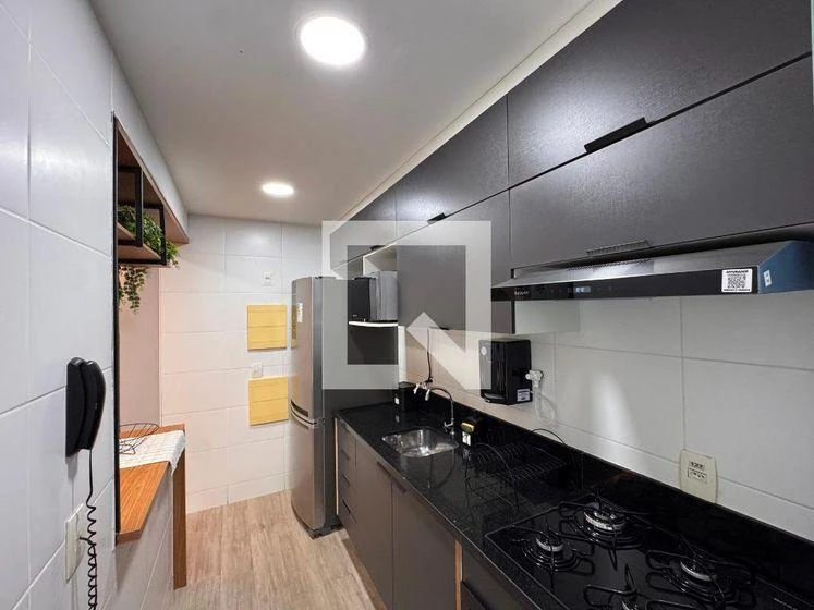 Furnished apartment, 65 m², with a glass-enclosed balcony — photo 19
