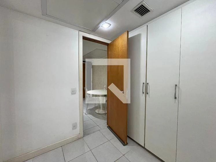 Apartamento mobiliado de 1 quarto com vista para a água — photo 21