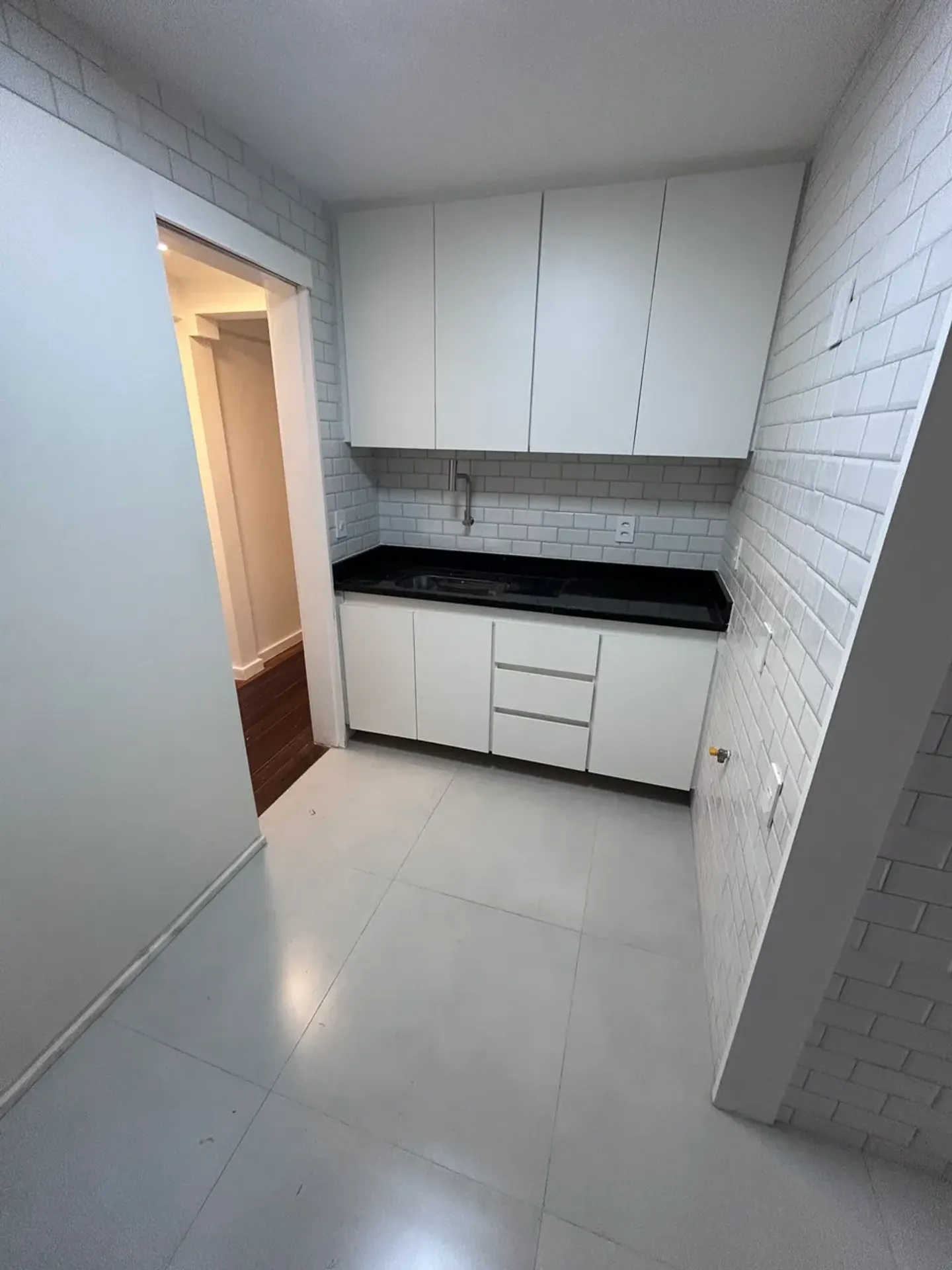 75 m² apartment with 2 bedrooms and an en-suite on floor 2 — photo 5
