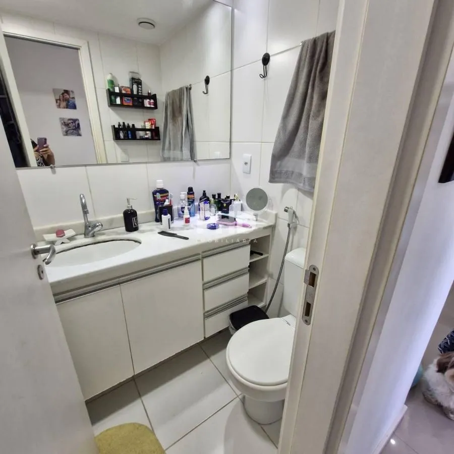 Furnished apartment, 95 m², with floor-to-ceiling windows — photo 42