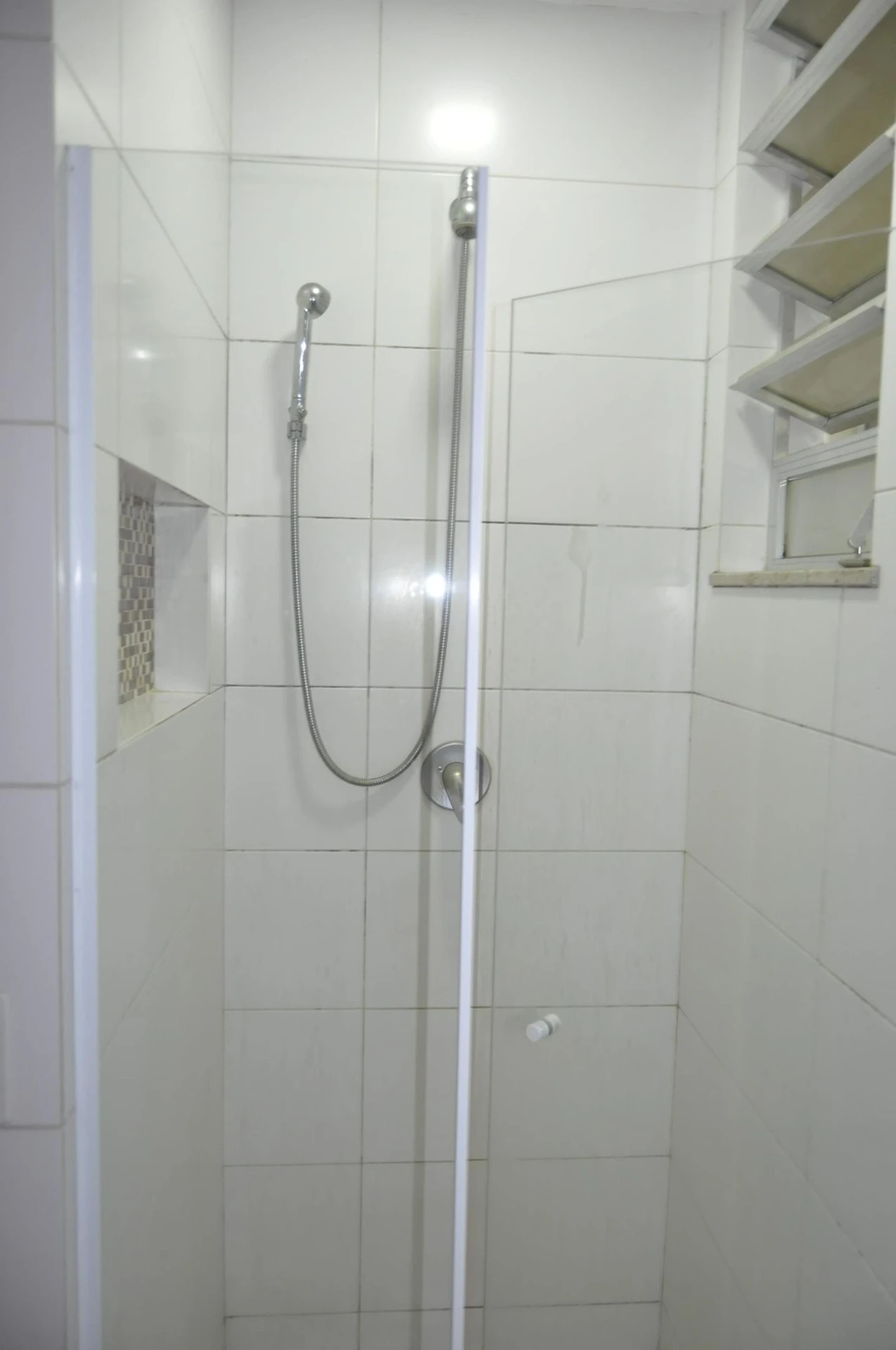 2-bedroom apartment with a private garden — photo 4